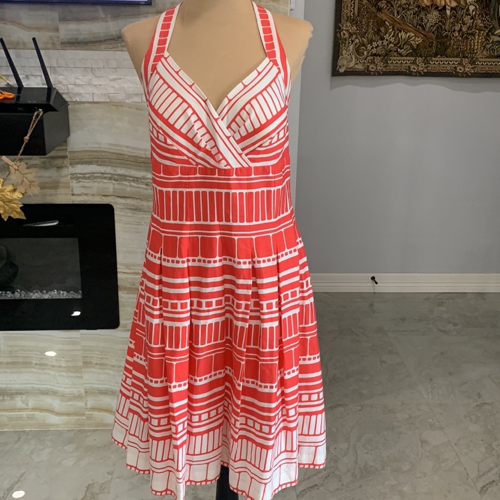 Coral White Lightly Padded‎ Cross-back Midi Dress.Size 10 - Picture 2 of 9